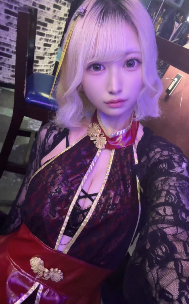 kanade__wings's tweet photo. 目バキバキ https://t.co/ciISTD6Bge