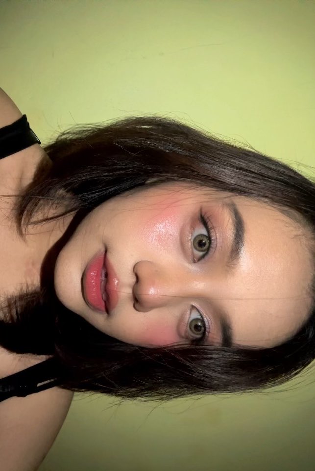 teeearaphyy's tweet photo. karna gue emang mantappu ya udah lah

#วาวา #vava come on, drop your prettiest photo!🤍🌟 
#vavaselcaday #teeteepor #ตี๋ตี๋ป๋อ https://t.co/zcIOA7GzAP