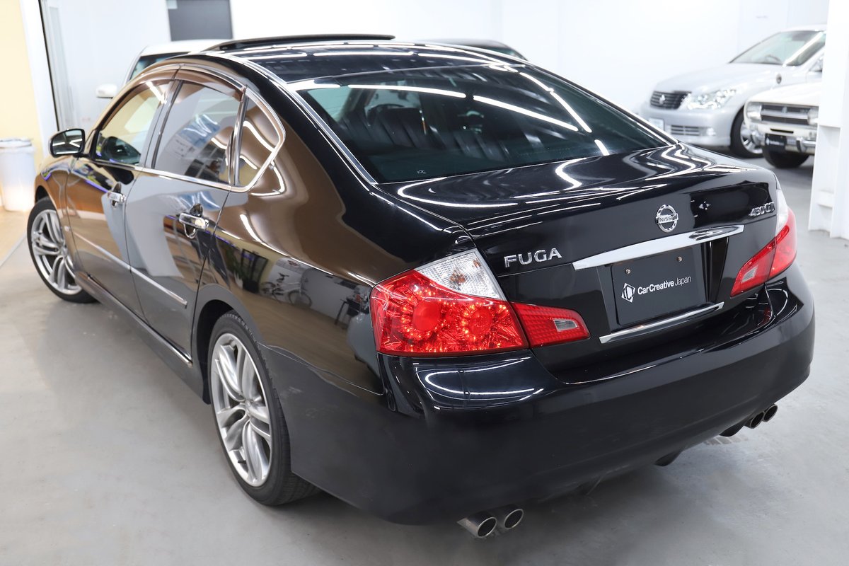 CarCreativeJP's tweet photo. 【新規入庫情報】            
H20年 ニッサン GY50 フーガ 450GT タイプS  

119,869km      

法人1オーナー、外内装程度ぼちぼち良好、𝑺𝑼𝑵𝑹𝑶𝑶𝑭、黒本革シート、レーダークルーズ、DCA、世界初インテリジェントペダルなどなど。

距離はぼちぼちですが、外内装綺麗め。エンジンはほんの少しですがオイル滲みあり（日産だから。）、ステアリングラックオイル漏れあり（日産だから。）
比較的普通に乗れそうな1台です。

4.5 タイプSサンルーフは珍しいかなと思いますのでお探しの方はお見逃しなく！

車体価格にニスモ店での純正新品天張交換、純正新品ダッシュボード交換、ニスモスポーツオイル0W-40交換が含まれています。
上記作業不要な方は車体価格85万円です。