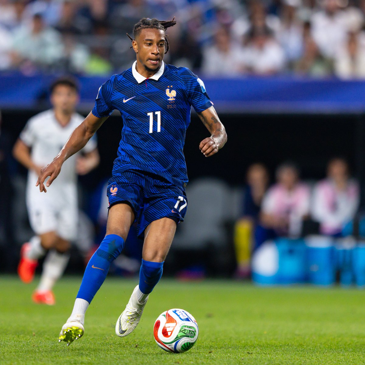 _BeFootball's tweet photo. 🚨🚨 MICHAEL OLISE À 100 CONTRIBUTIONS DÉCISIVES ! ✨🇫🇷

Depuis le début de la saison 2024-2025, il a été impliqué dans 100 buts avec son club et sa sélection.

⚽ 49 buts
🎯 51 passes décisives

Il n'est pas humain. 😭😭

(@OptaJean) https://t.co/gKlM3iv346