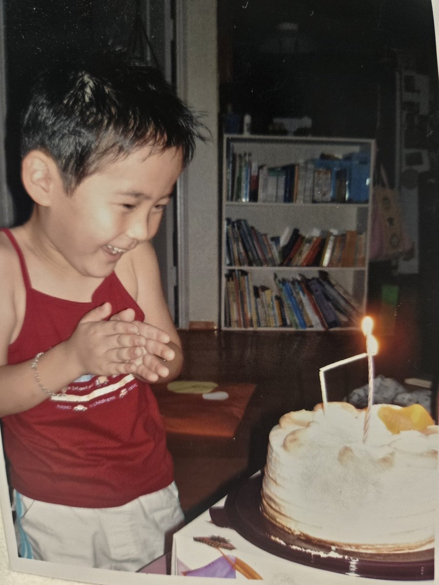 sunghanbin_twt's tweet photo. [📸] Hanbin's Birthday Party [Who stole Hanbin's Cake?] ALBUM

🔗 https://t.co/9r9pNi22dR

#성한빈 #SUNGHANBIN https://t.co/CFWFRY8fQN