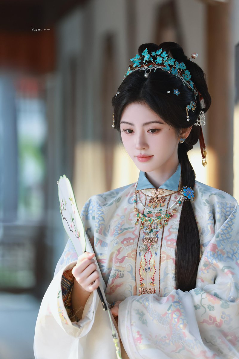 allforxiaoju's tweet photo. 260623 | ©SugarKiku鞠婧祎

#JuJingyi as Su Lüxia in #WanhuaSin

#鞠婧祎 #万花世界 https://t.co/kE7NcM0XJn