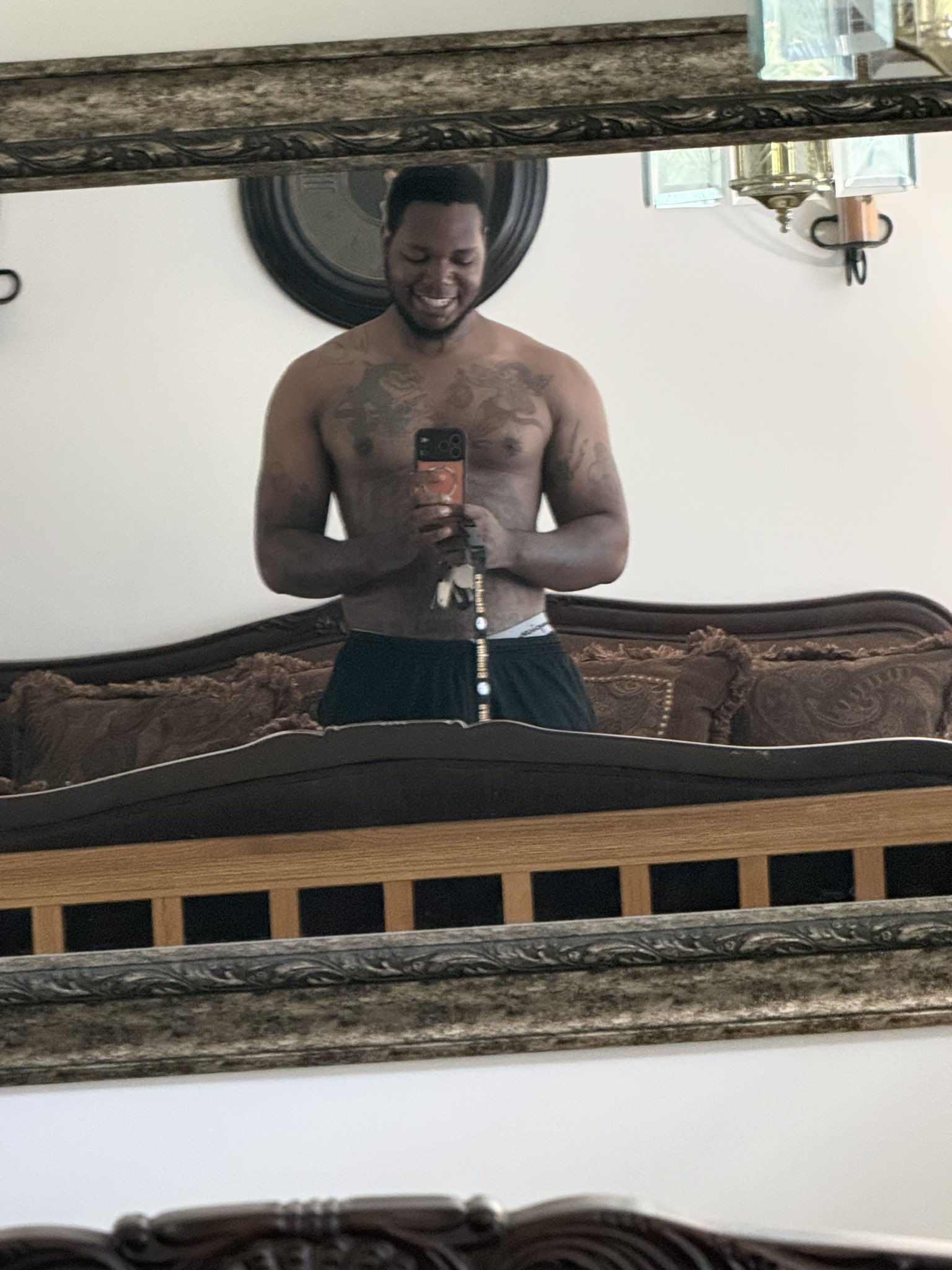 1 pic. Abs are overrated get tattoos https://t.co/DkkkF9iJJQ