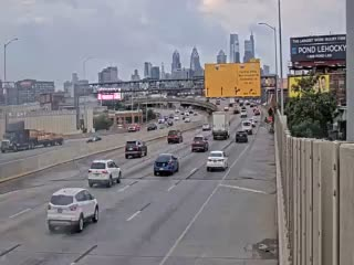 tmabucks's tweet photo. Commuter reminder you can always view photos & videos of current I-295/I-95 traffic conditions at https://t.co/Xa63lXNzuN before hitting the road!
#95Revive | @511PAPhilly https://t.co/rPo0gKaJQ3