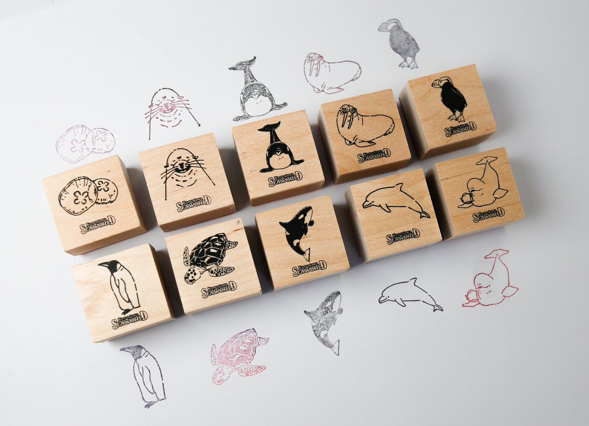 kamoseaOfficial's tweet photo. 鴨川シーワールドのカプセルトイにオリジナルの木製スタンプが仲間入り！

ぬくもり伝わる、手のひらサイズ。
可愛くて集めたくなっちゃう全10種類、
いろんな色でお試しあれ♪

https://t.co/je5VLfY8SC https://t.co/utBAY99zCV