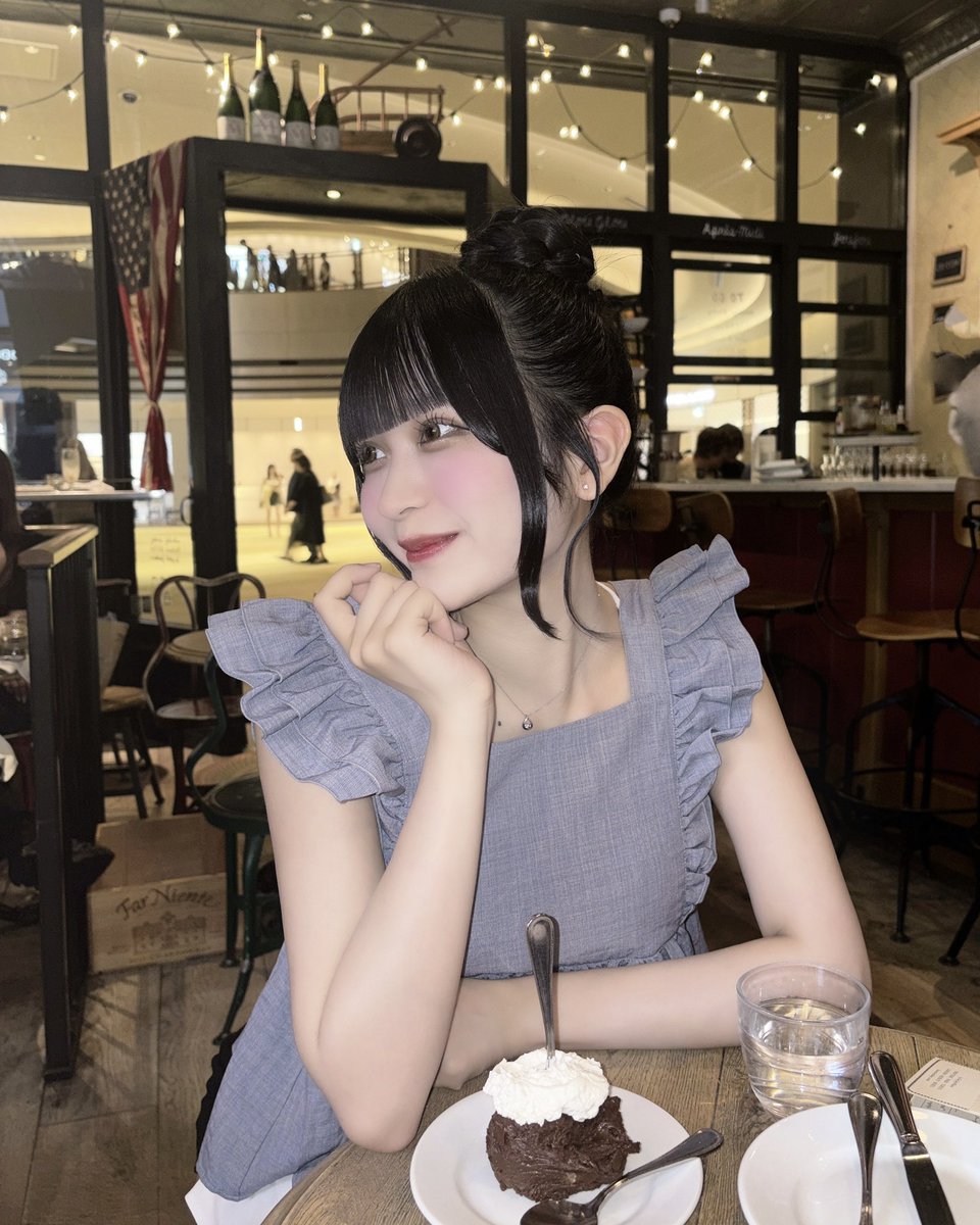 Niina_nonfic's tweet photo. 横顔^ - ^♩ https://t.co/NQPxVV8StF