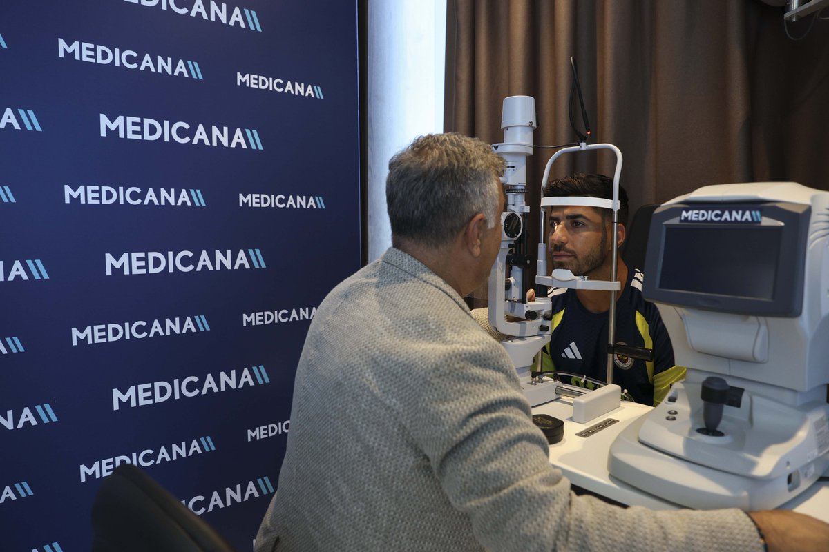 TekYolFener's tweet photo. Futbol takımımızın sağlık kontrolleri devam ediyor.

Skriniar - Talisca - Guendouzi - Asensio. 📸 https://t.co/weK5m2Ql3E