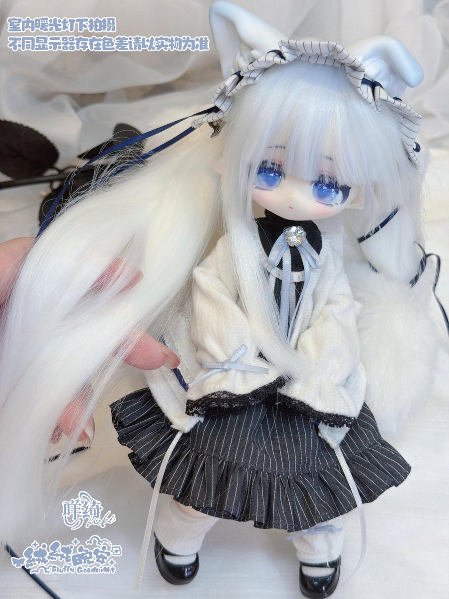 hermeow_shop's tweet photo. ✨🆕ブラインドドール新作速報🆕✨
「造物の心」シリーズで知られる MEKI（メキ）より、オリジナル植毛BJD ドール新作「モフモフおやすみ」の新しい情報✨

今回ご紹介のは通常種類の「ファファ」です。

1/4スケールのヘッドに1/6スケールのボディを組み合わせた、可愛らしいバランスです✨💖
本体（耳を含みません）の高さは約25cm
ラインナップは通常6種＋シークレット1種

本商品は予約受付予定、続報を楽しみに💖

※画像は参考用です。室内照明下で撮影しており、閲覧環境により色味が異なる場合があります‼️

当店で本シリーズの相関ツイート∶
https://t.co/Z10dUI8HaP