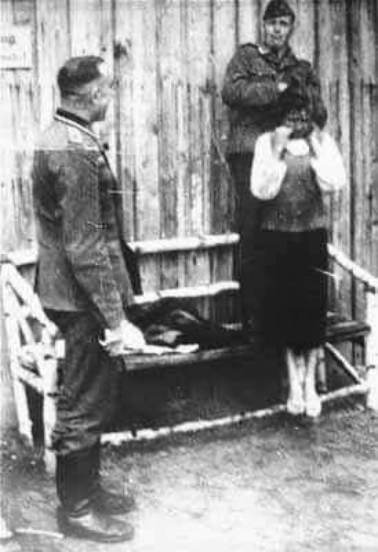 ANPIRomaPosti's tweet photo. 🟥#24GIUGNO 1941
#VILNIUS (#LITUANIA)
"Arrivammo a Paneriai un pomeriggio, all’incirca nella prima settimana di luglio del 1941. Il giorno dopo udimmo, provenienti dal bosco a sud di #Paneriai, spari di fucile e di mitragliatrice.⬇️
https://t.co/ChRQPUZWyI https://t.co/t503qxc3Im