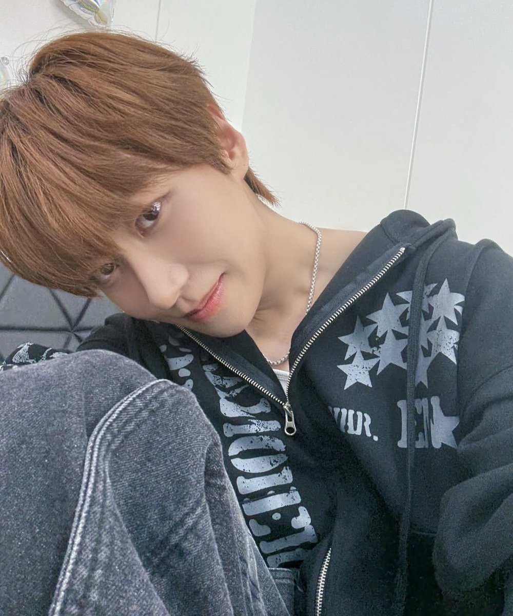 Final_Race_C's tweet photo. @red5ran9e 얼마 만에 배불러보는지 https://t.co/lL1y4TXfxV