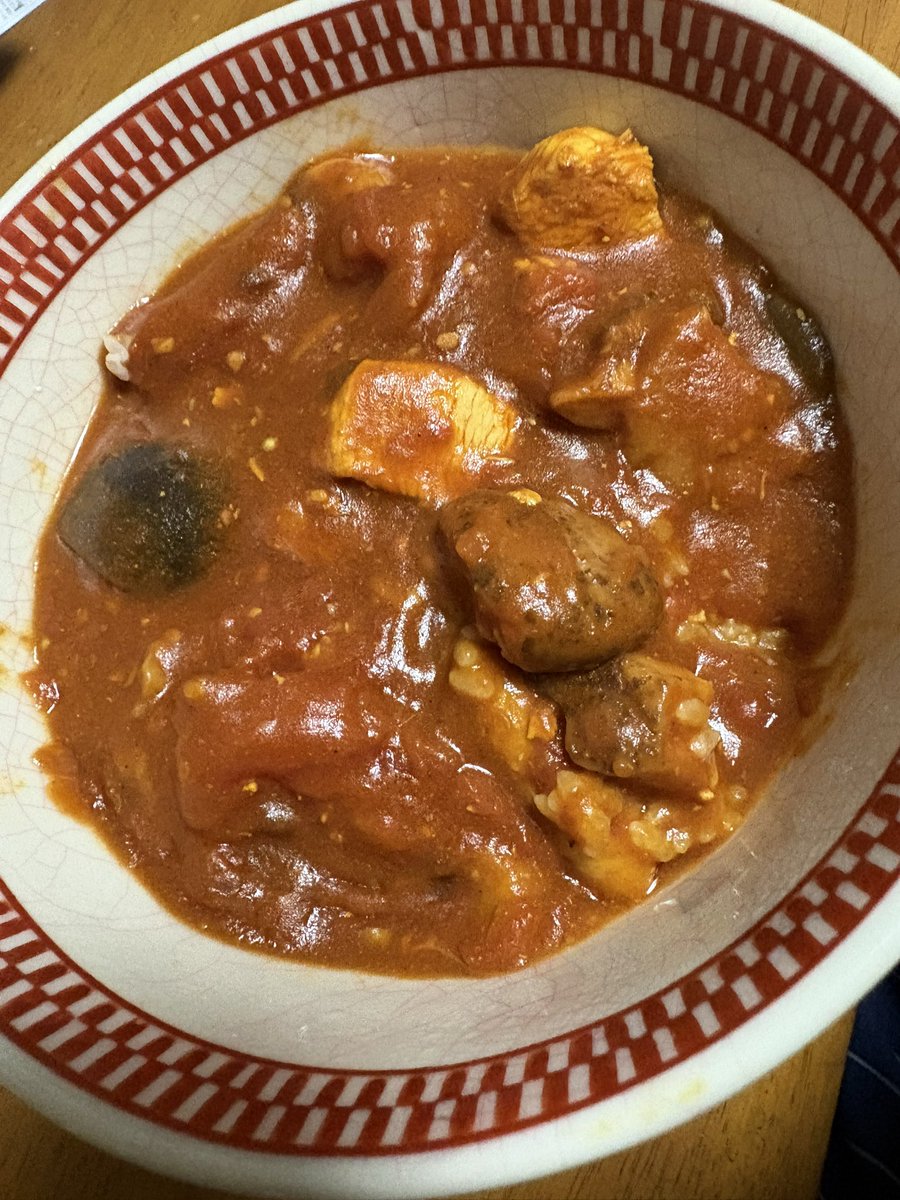 sparkle0804's tweet photo. 結局、無水カレー作ってしまった🍛
美味し😋
#無水カレー https://t.co/PUnMc5ZT3q