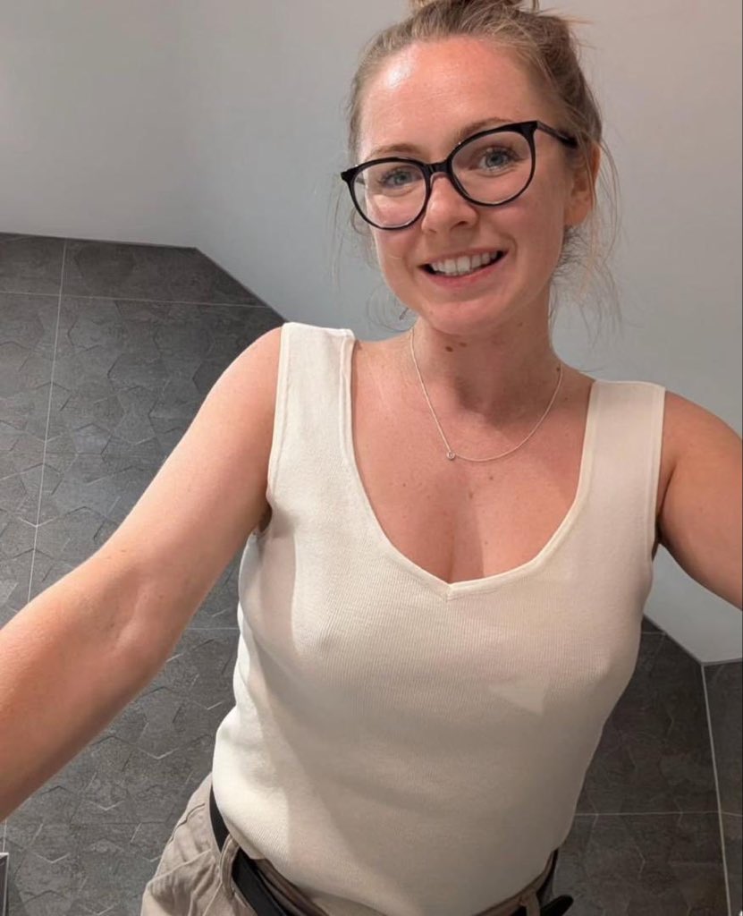 nurse Becky tweet media