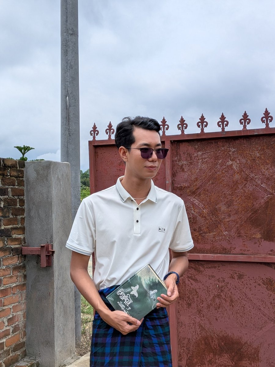 MyoHlaingOo4's tweet photo. မြကျွန်းညိုမှ လိပ်ပြာဝှက်တမ်း🤍
#blfic https://t.co/S1AaZpanya
