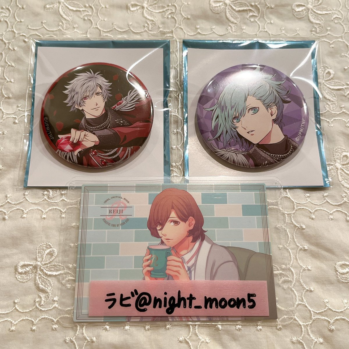 night_moon5's tweet photo. 【交換】うたプリ タブナイ カルライ 缶バッジ

譲：蘭丸（引き）、藍（アップ）

求：カミュ（アップ1、引き1）

郵送交換のみ。
こちら身内分になります。
お気軽にお声掛けください。よろしくお願いします🐰 https://t.co/CegIL1mACK