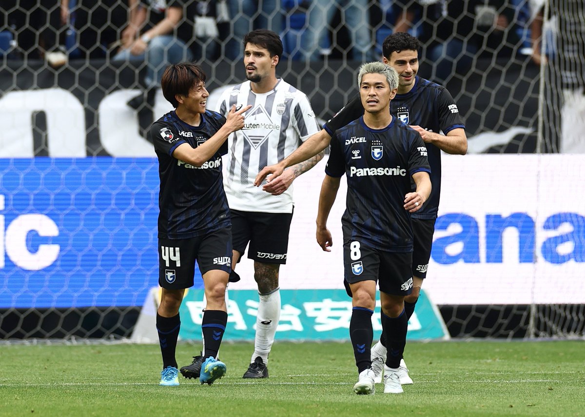 ReverseOld's tweet photo. 2026/27 明治安田J1リーグ
開幕まで44日
#44 奥抜侃志
ストロングはドリブル、攻撃で違いを魅せてくれ！
#ガンバ大阪 #GAMBAOSAKA 
#奥抜侃志 https://t.co/AJu0v8gtd5