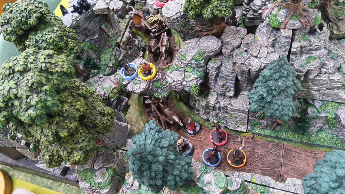 miyakami_00's tweet photo. うちのオフセでは、第1遭遇をチュートリアル戦闘として、各PCのビルドや立ち回りを確認してもらってるんだけど、今回はどうすべかね。
('A`) ﾇｰﾝ… https://t.co/bX7TPQwSZD