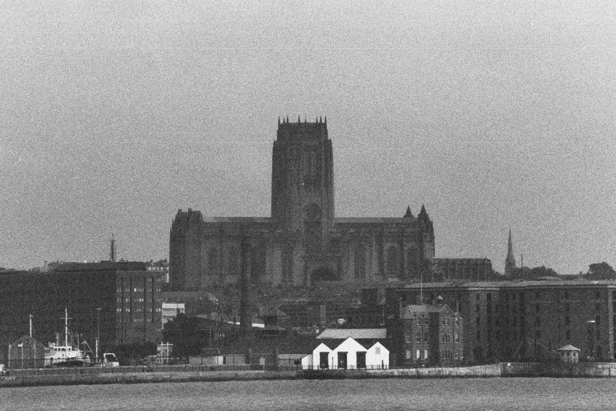 sanmonwriter's tweet photo. Liverpool Cathedral. https://t.co/99AsegVKcu