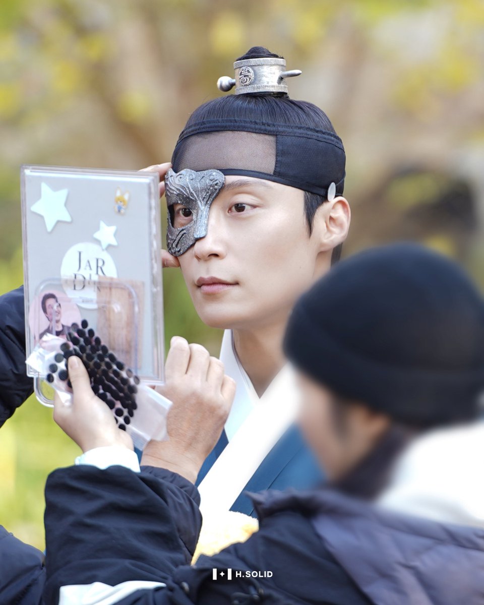 heonamjunTH's tweet photo. BTS ที่ไม่เคยเผยแพร่ < b.stahe >
#HeoNamJun #허남준 #ฮอนัมจุน
#MyRoyalNemesis #멋진신세계 https://t.co/xHVOGWKGQ9
