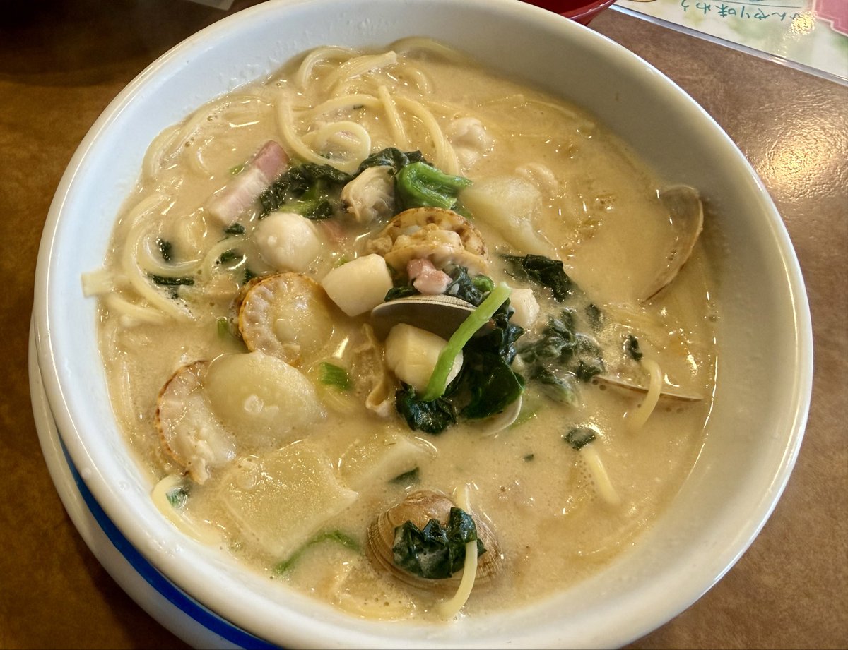 kanon1396's tweet photo. 今日の晩ごはん🍚
きゃそとジョリーパスタで食べました😋 https://t.co/wwP6Ayckgp