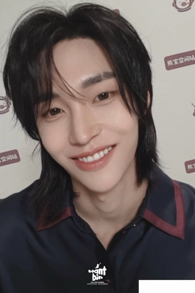 yourrubyx's tweet photo. วอนบินต่อผมแล้วเหมือนพระเอกหนังจีนอะ
หล่อจัง ㅠㅠㅠ https://t.co/rx4rGrefOn