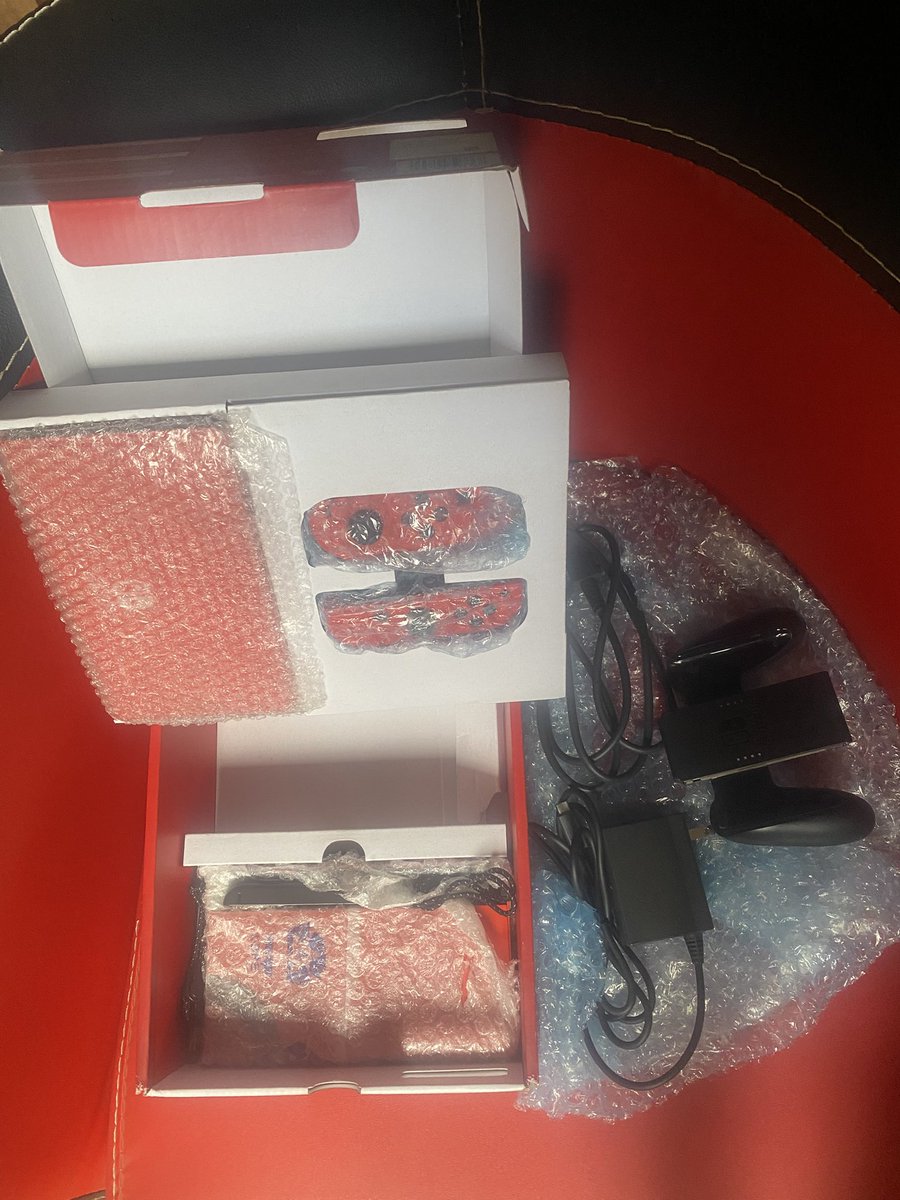 thereal_gbebs's tweet photo. This is a New Red and Black Nintendo Switch Oled With it complete Accessories and Pouch.
Price - 430,000
Cubana Chief Priest Staged Victor Boniface Safiya Zino Mr Football Taraba STAY $MAD Safeera Vikings #SingWithBllliana Ahmed Clipur Berta Oluchi Odegaard https://t.co/RbNL34ubXf