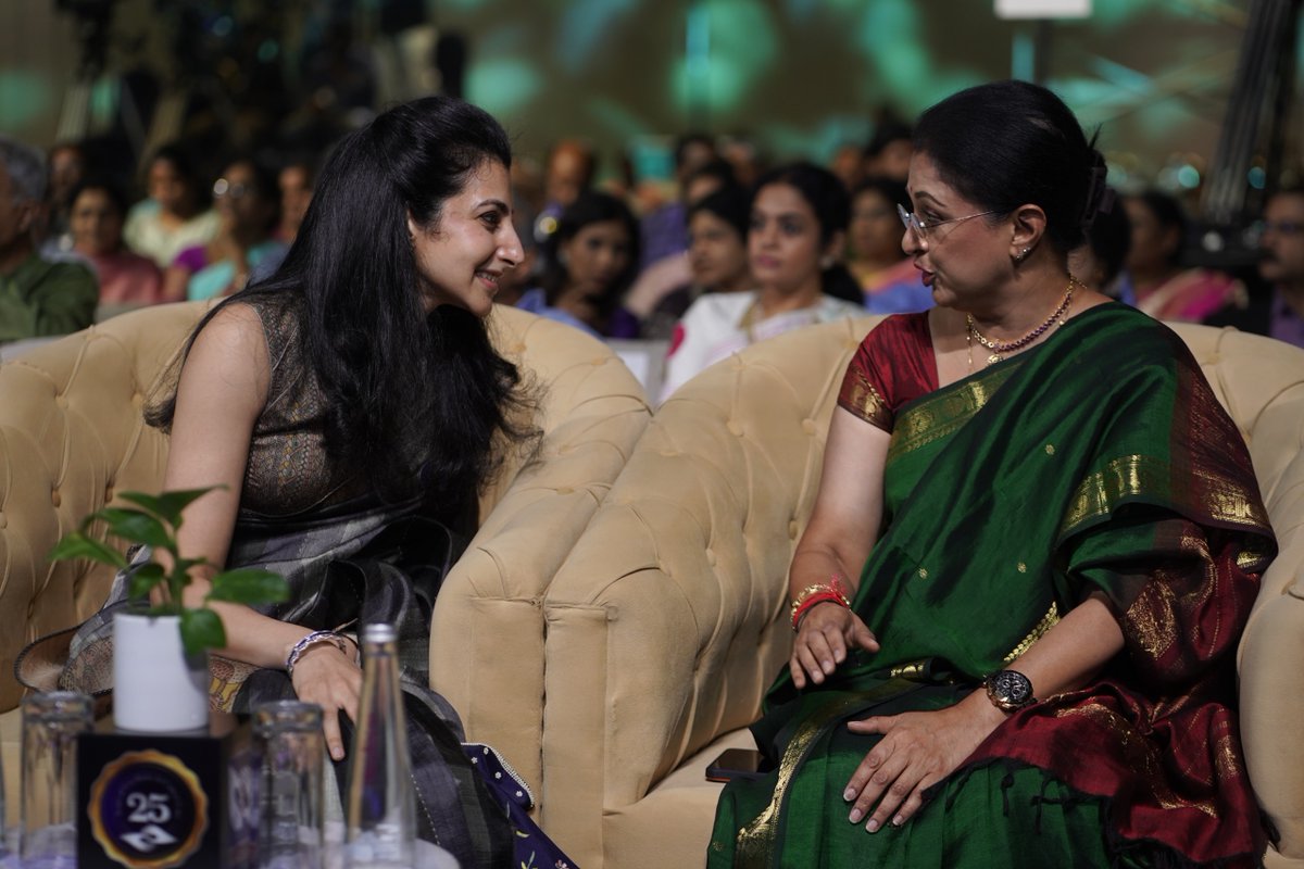 basavatarakam's tweet photo. #BasavatarakamCancerHospital #SilverJubilee #25YearsOfExcellence #HopeHealingTrust #CancerCare #AcademicExcellence #SilverJubileeCelebrations #NandamuriBalakrishna #HealthcareExcellence #Hyderabad #LegacyOfCare #25YearsOfHope #HealingLives (2/3) https://t.co/YxFJP6kY9w