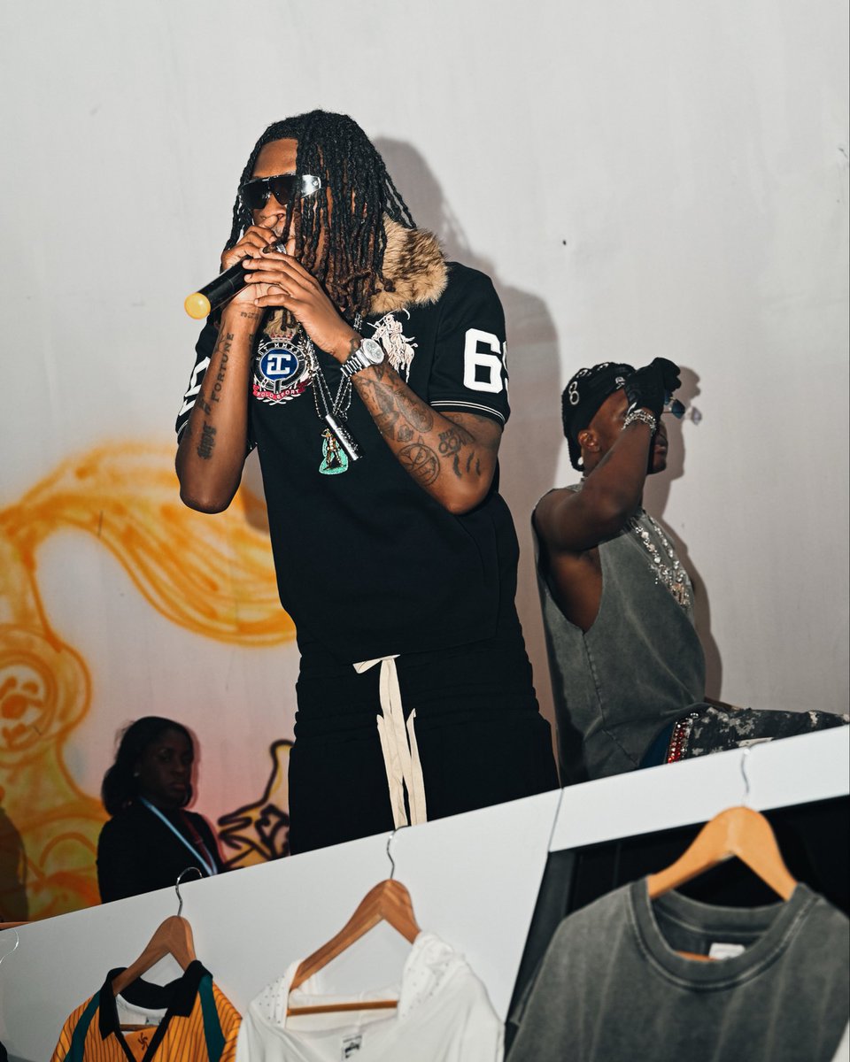 gocrazylive's tweet photo. GOSKATE GOCRAZY https://t.co/PHVAfNSA25