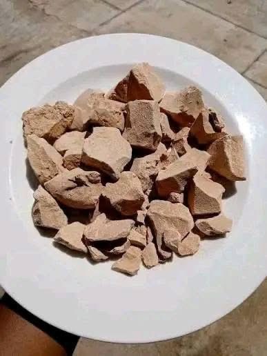 naytholo's tweet photo. Pick your addiction https://t.co/qeO503jHTZ