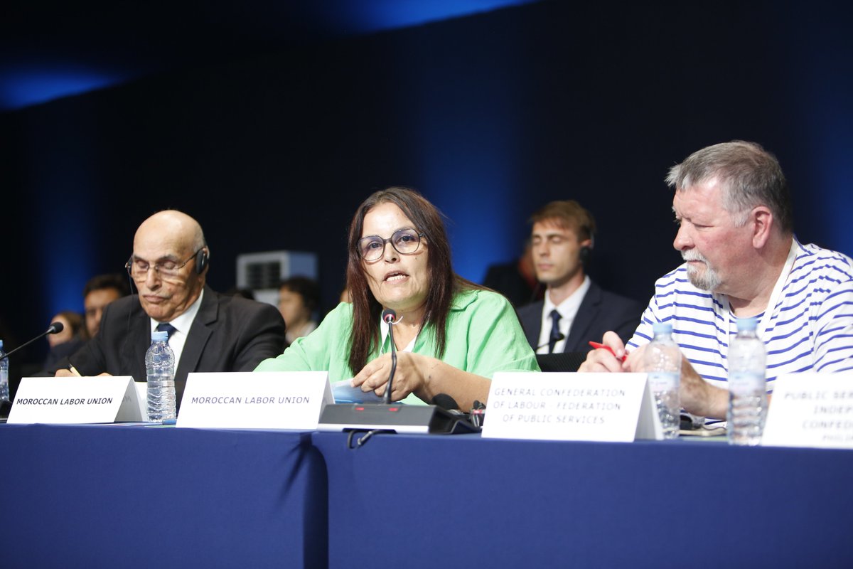 uclg_org's tweet photo. 🔵 Bureau Exécutif de CGLU

🗣️ Nadia Koubia, fonctionnaire et déléguée syndicale au Maroc

💬 Les fonctionnaires constituent la colonne vertébrale de notre territoire, même s'ils sont parfois perçus comme des acteurs de second plan. 

#UCLGCongress #UCLGMeets https://t.co/ZPRbVXsGbM