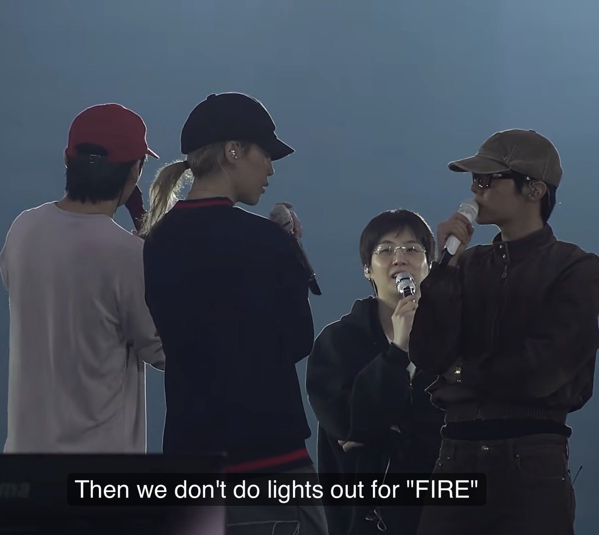 Ivrpjms's tweet photo. yoonmin ur so dear to me https://t.co/X6bLjOgknG