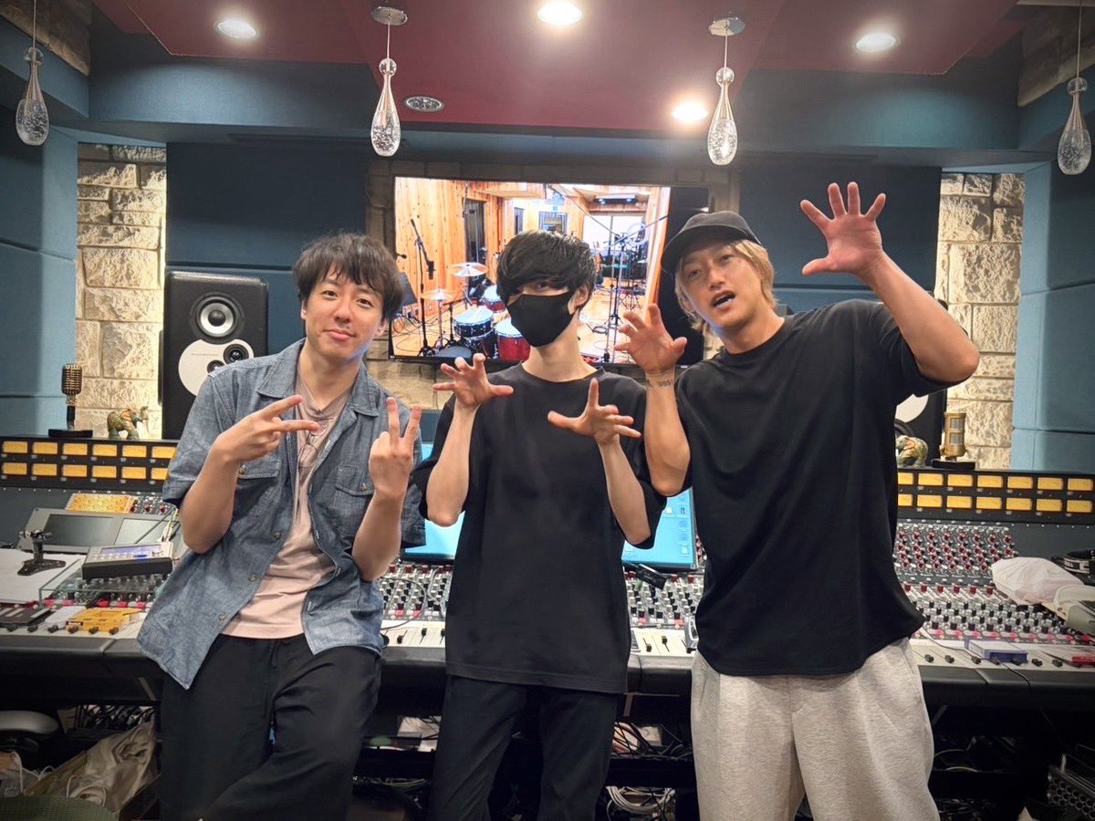 hyu_hyu_hyuga's tweet photo. 昨日はレコーディング
刺激をもらえた貴重な体験でした！ https://t.co/ELMTFd7g5v