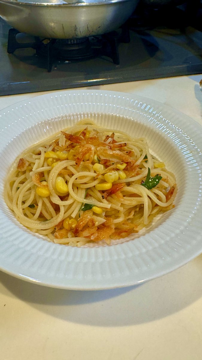 buffalo_dasy's tweet photo. レモンのポルペッティと桜海老のスパゲッティー https://t.co/Zw62AY0JHq