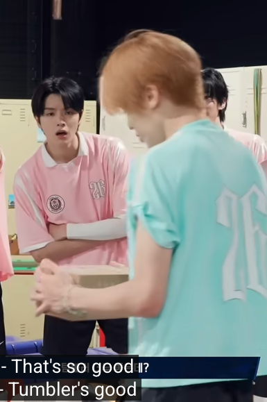 _bwahahaha's tweet photo. sungchan your facial expression https://t.co/tPPpRYs3FZ