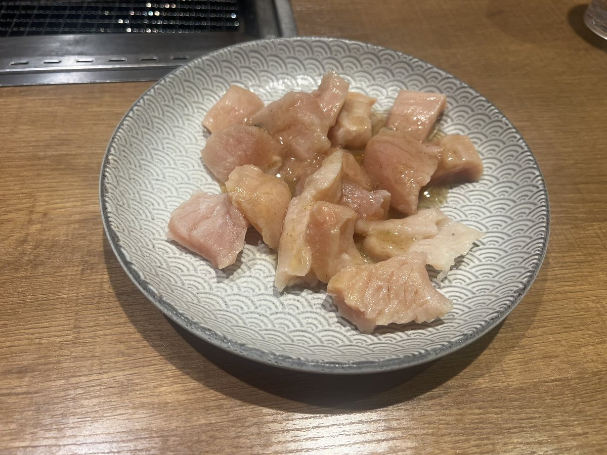 0gat_'s tweet photo. プレミアムカルビ！🍖 https://t.co/RpwprcK6Bf
