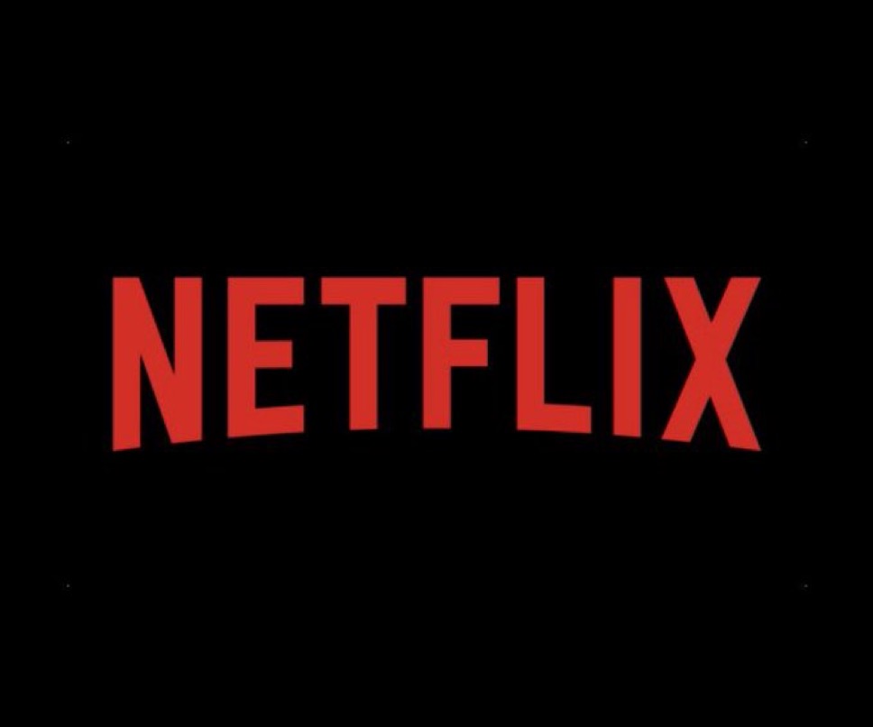 Pirat_Nation's tweet photo. Netflix has shared the first real details about its new Gears of War movie.

> David Leitch, known for directing big action films, will direct the project. 

>The script was written by Jon Spaihts, who also helped write the Dune movies.

>The film will tell the origin story of Delta Squad, a team of soldiers fighting the Locust. 

>It will focus on the squad’s early battles and the bonds they form while trying to survive.

>Rather than adapting the games directly, the movie will tell a new story set in the Gears of War universe.