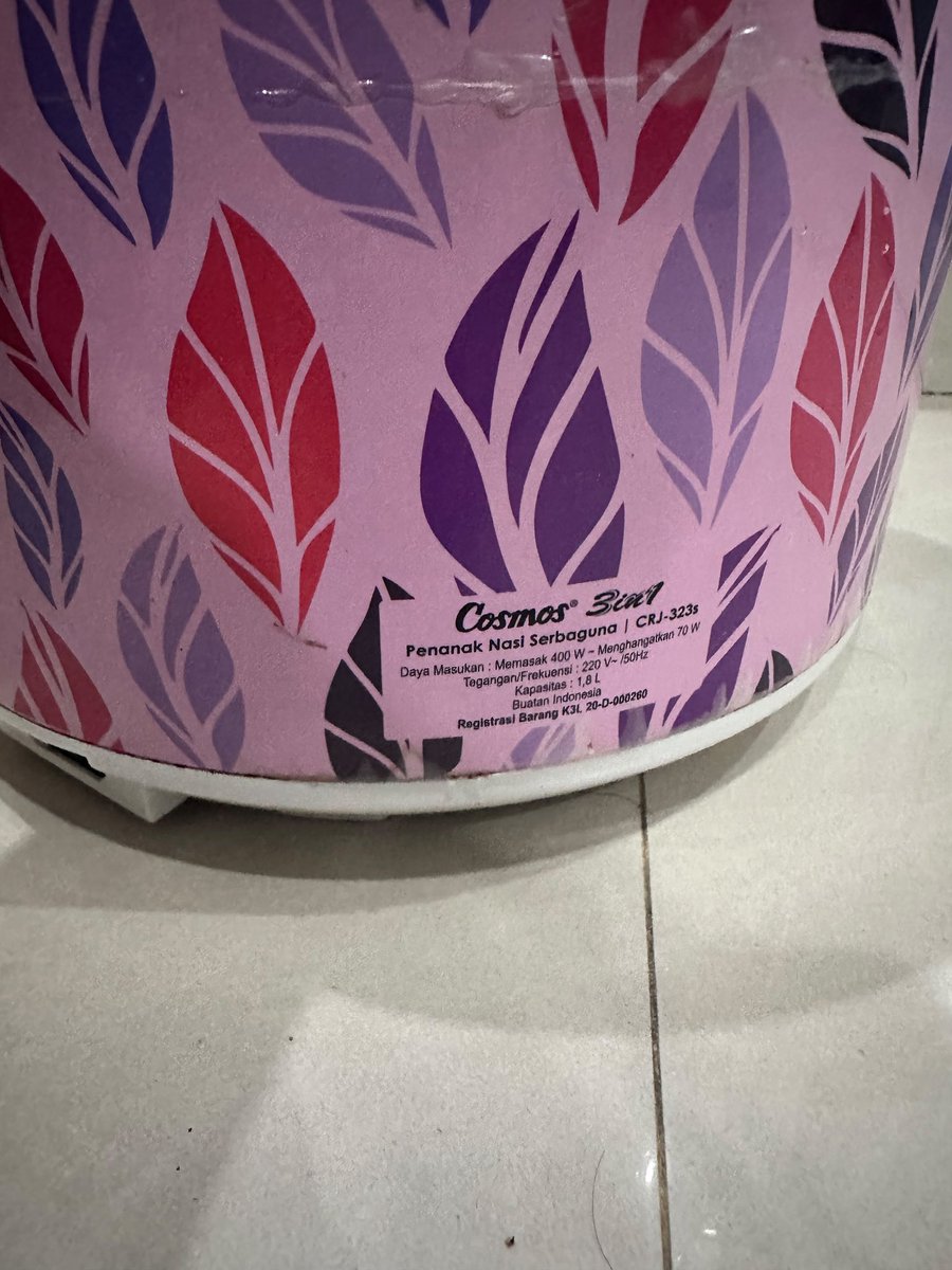 alletsesra's tweet photo. WTS 

✨BUNDLING ALAT MASAK MEMASAK✨

- Piring beling 4pcs 
- Rice cooker cosmos 1,8L
- panci listrik
- alat masak (sutil, mangkok stainless, saringan, pengupas serbaguna)
- ceret plastik lion star 2.1L 
- container lion star serbaguna 10L 

120k 

📍Dom Lowokwaru, Malang https://t.co/4Gh6xY6yeo