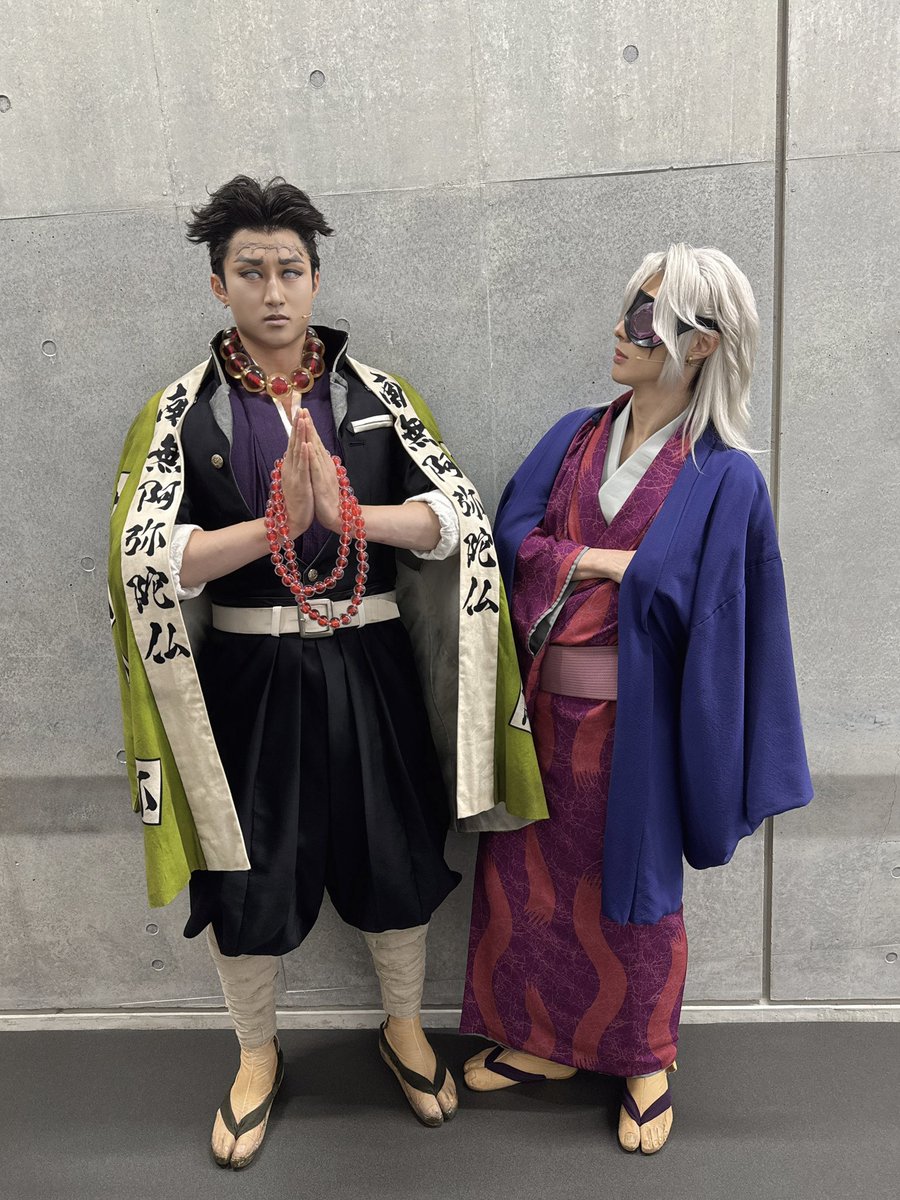 ryoshiro_tsuji's tweet photo. 舞台「鬼滅の刃」其ノ陸 柱稽古・無限城 突入

休演日明け、
9日目が終了しました。
本日もド派手にありがとうございました💎

絆から身体のサイズが300倍くらい大きくなったチャンへ。
で、でかいんだよなぁ👀

#舞台鬼滅の刃
#宇髄天元 https://t.co/kDoFrm6wt4