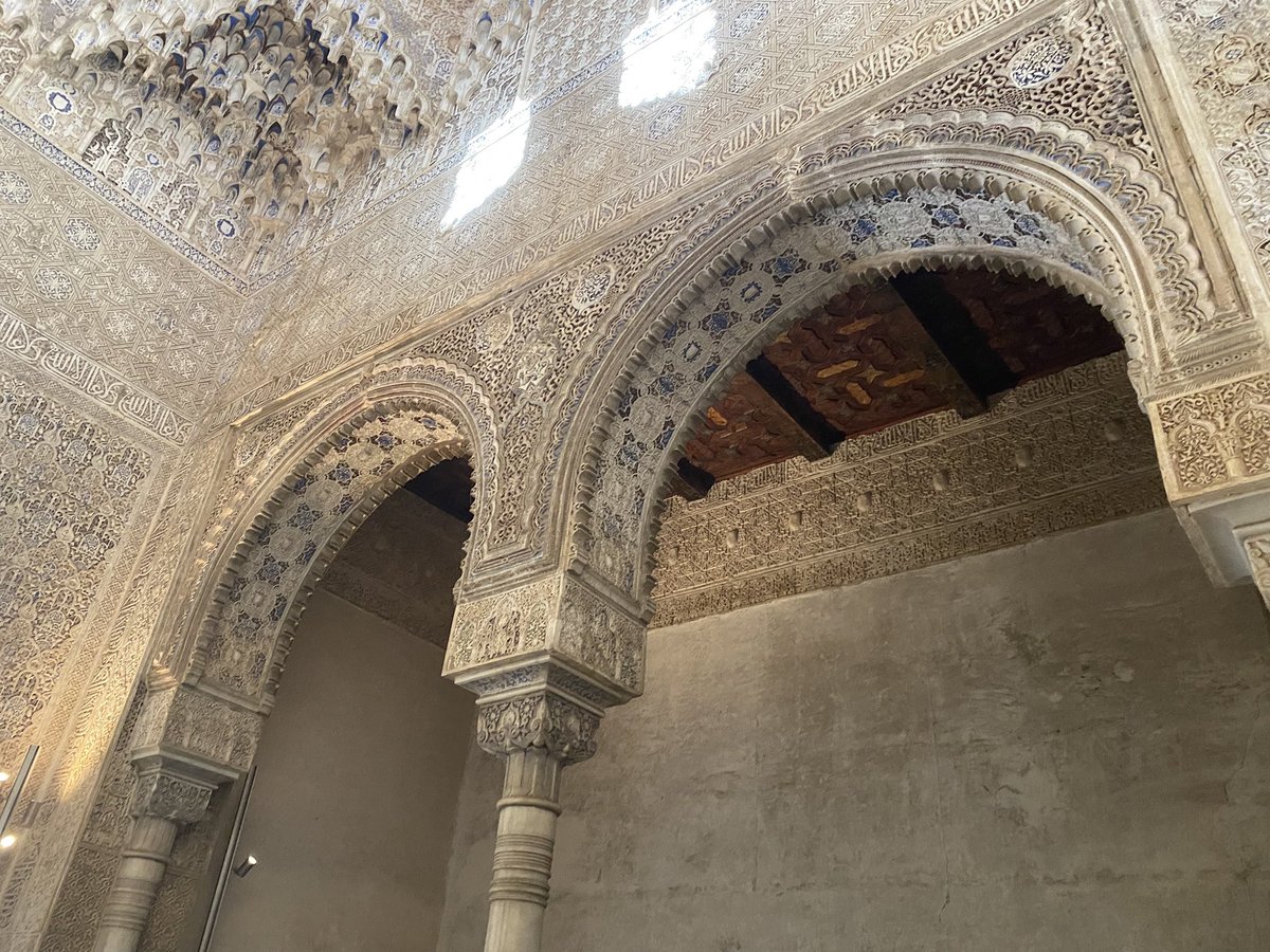 baetis77's tweet photo. 📍El salón de los abencerrajes de la Alhambra. https://t.co/xYwRr70pph