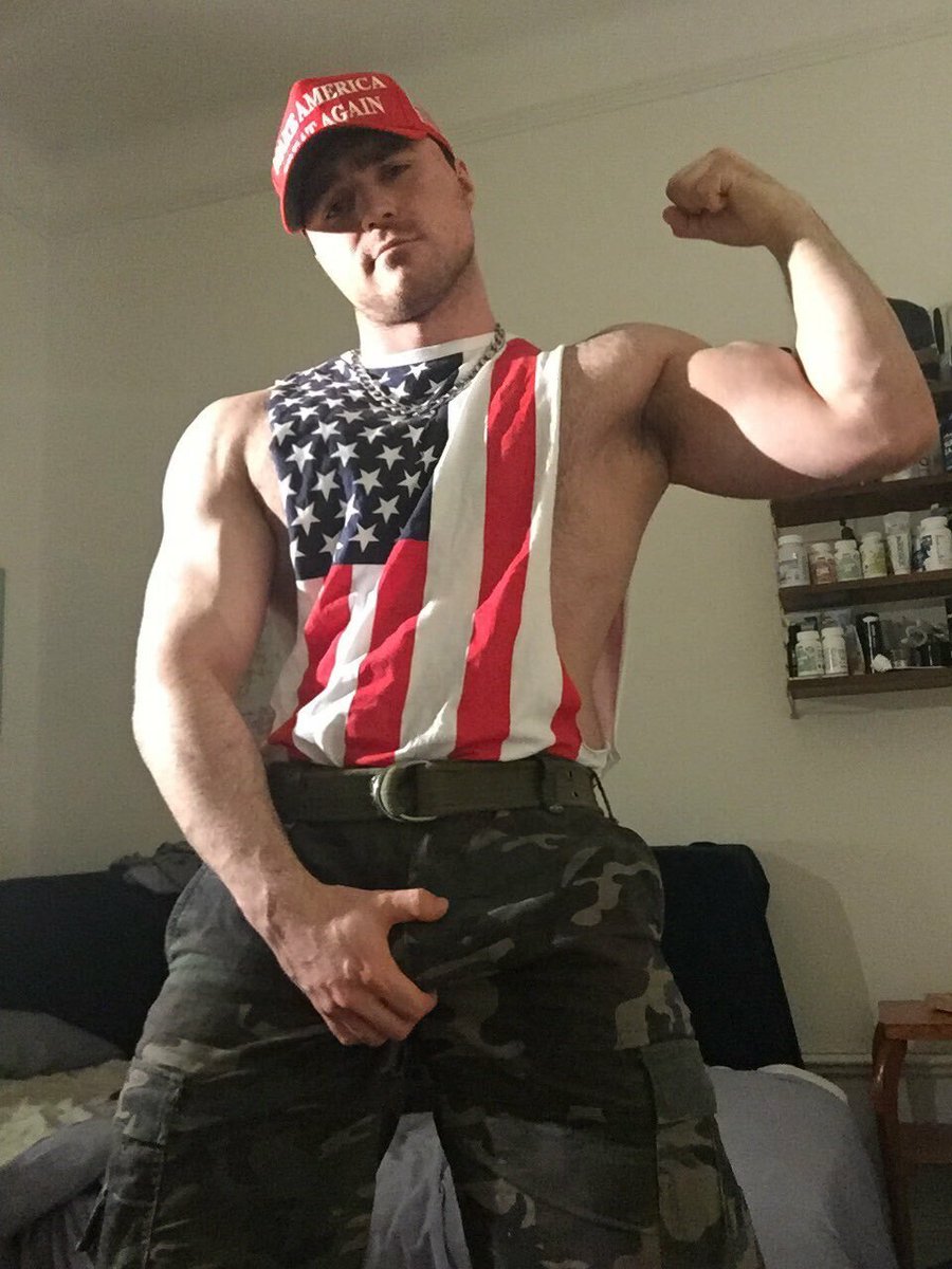 WhiteBruder's tweet photo. GM WHITE American Brothers 🇺🇸💪🏻👌🏻 https://t.co/qeqxCk1w2n
