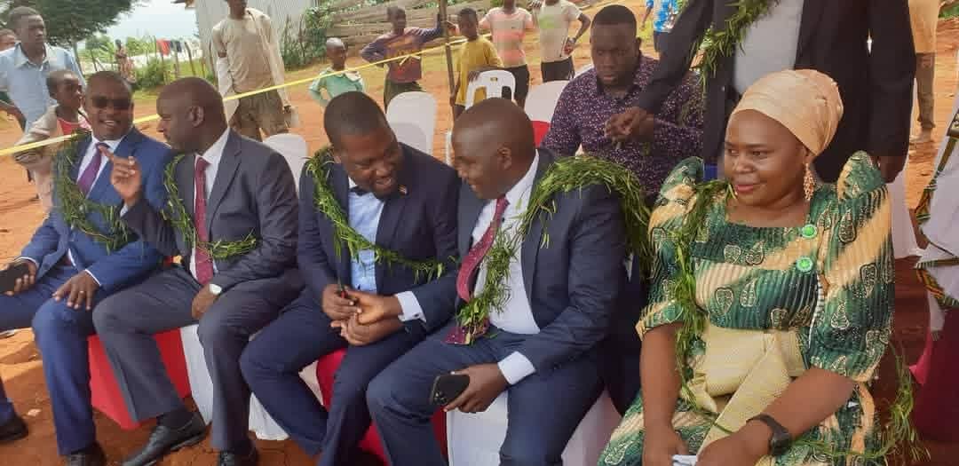 TONY AWANY tweet media