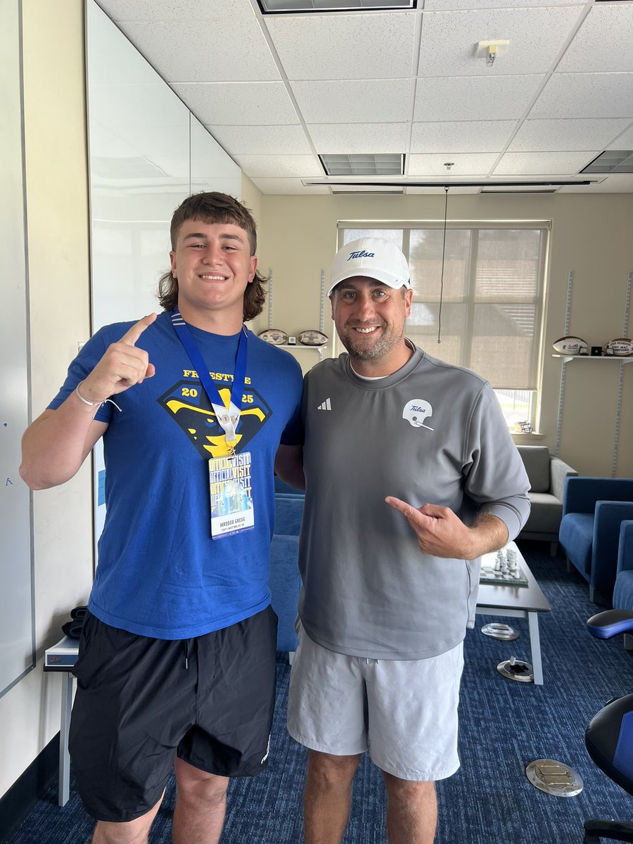 maddoxgregg3's tweet photo. Thank you @TulsaFootball for having me and my family this weekend on my OV! had a great time. #AGTG
@H_Gray94 
@ReardonCoach 
@CoachTreLamb9 
@doranj17 
@CoachDeas 
@CoachLeeBlank 
@RecruitMustang https://t.co/j9atL2aKkF