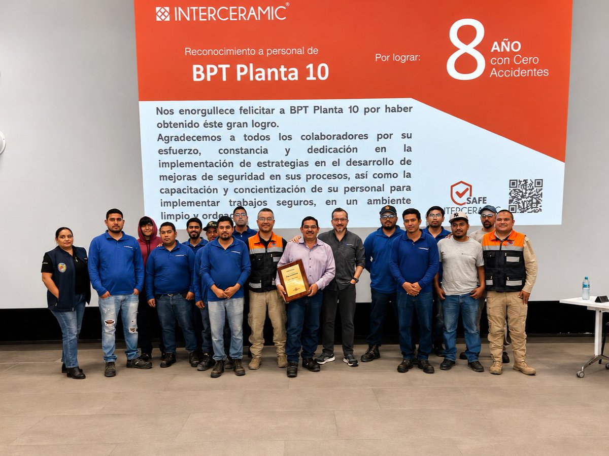 interceramicMX's tweet photo. En Interceramic reconocemos con orgullo al equipo de BPT Planta 10 por alcanzar 8 años sin accidentes, un logro que refleja el compromiso con la seguridad, la prevención y la excelencia operativa. 

#Interceramic #SeguridadIndustrial https://t.co/nsYbUv2HLR