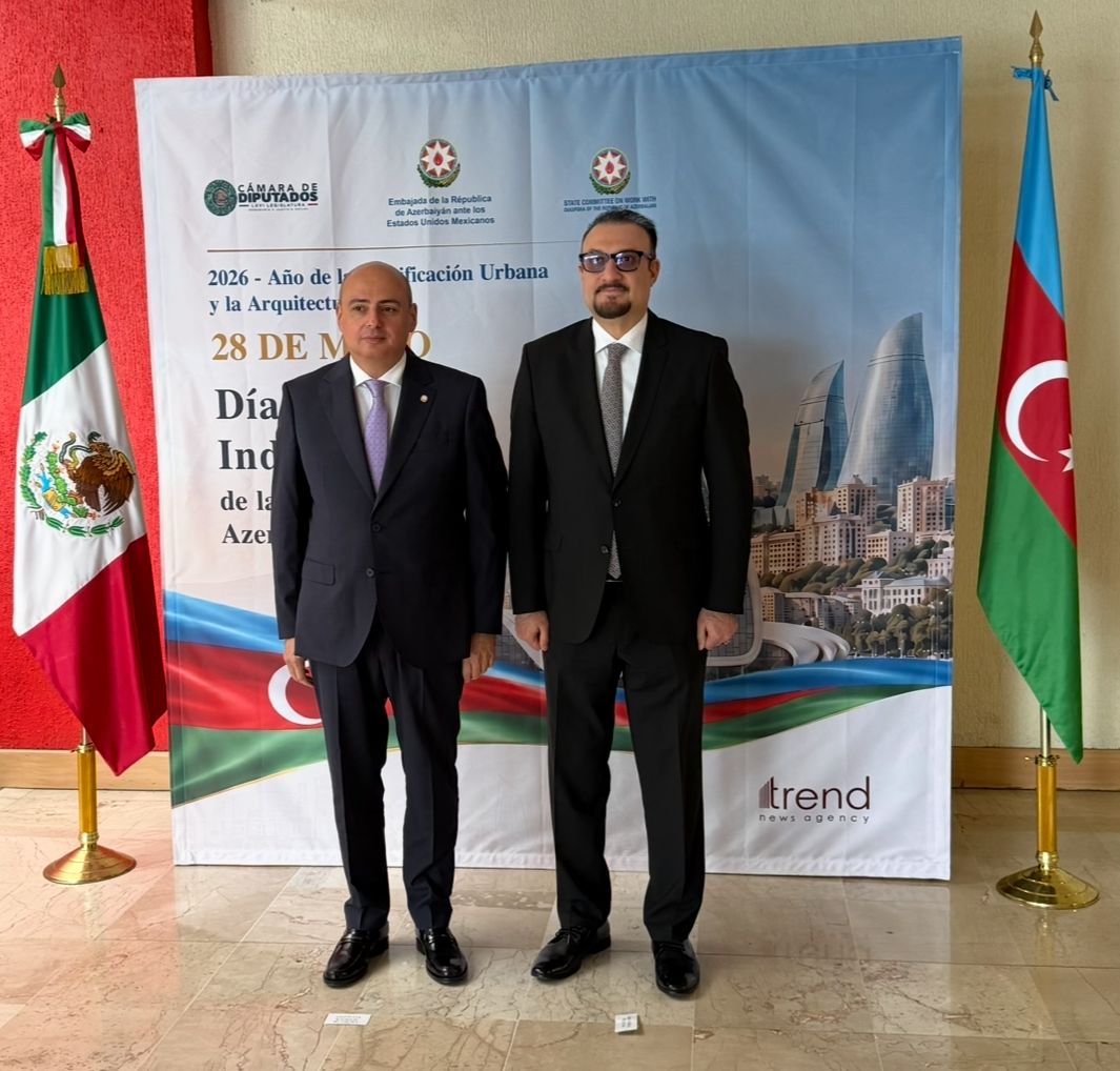 IraqinMexico's tweet photo. شارك القائم بالأعمال المؤقت لسفارة جمهورية العراق لدى الولايات المتحدة المكسيكية،المستشار حيدر فلحي البطاط، في حفل الاستقبال الذي أقامته سفارة أذربيجان لدى المكسيك بمناسبة العيد الوطني لجمهورية أذربيجان، وذلك بحضور عدد من المسؤولين المكسيكيين ورؤساء البعثات الدبلوماسية المعتمدين https://t.co/Dqvwl4slGk