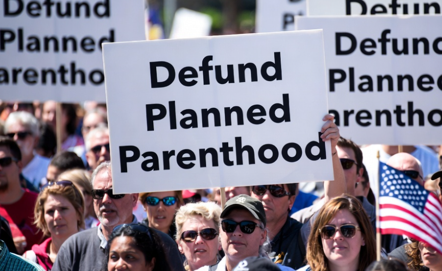 LifeNewsHQ's tweet photo. ACTION ALERT: 

Please contact your U.S. senators today and urge them to defund Planned Parenthood in the reconciliation bill.

Call (202) 224-3121 and ask for your senator's office.

We MUST defund America's biggest abortion biz by July 4th! https://t.co/APYenRsGyQ
