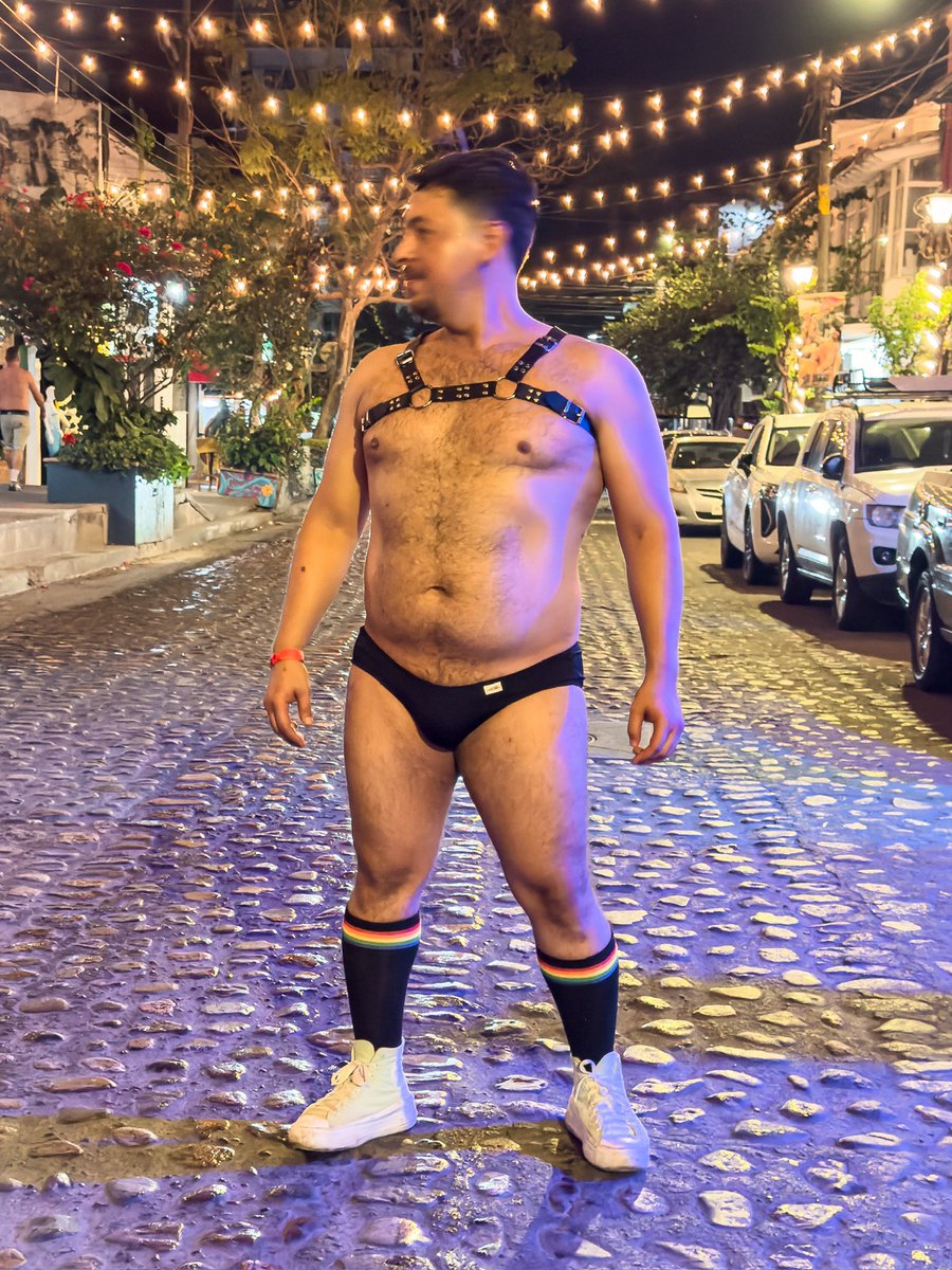 HCalzones's tweet photo. TB ya hace falta regresar a Vallarta 🥺 https://t.co/Y7yDhKKpGi
