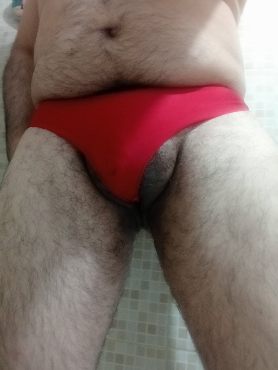 Oso313331's tweet photo. Probando tanga por primera vez, cómo se ve? https://t.co/cO0Aj1zLoA