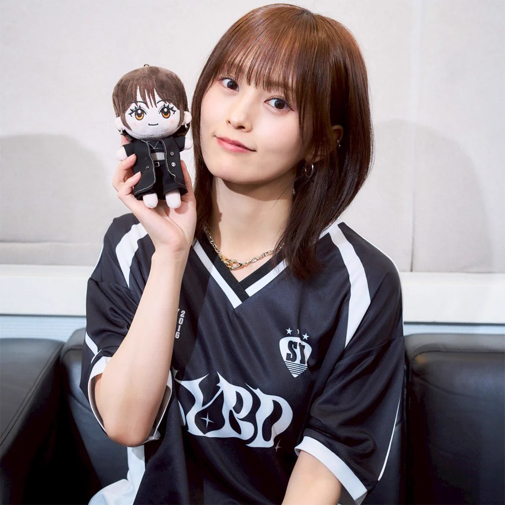 山本彩 武道館ライブのオフィシャルグッズ公開