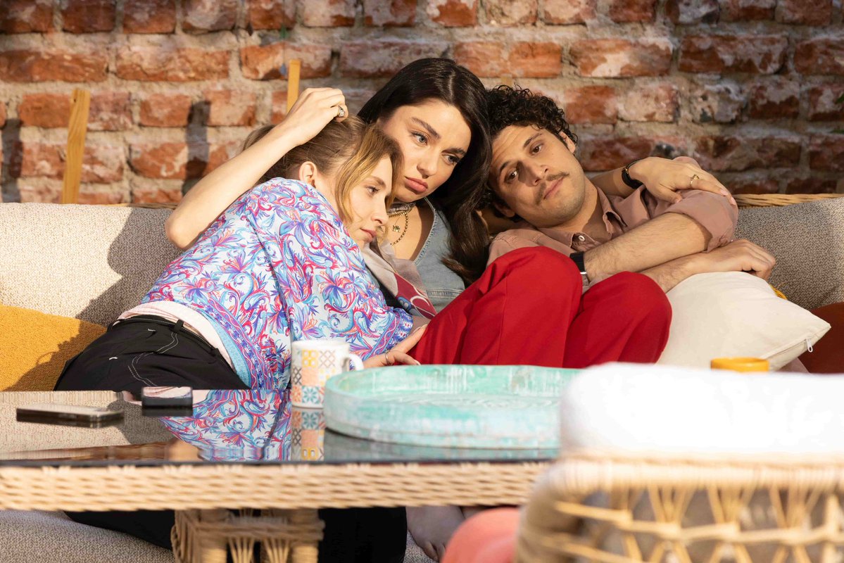 mymadnessworld's tweet photo. Give me this episode
Can't wait to see what's happen next 🤩❣️
This is my summer romcom 😌
#MuhtemelAşk #DefKad #DefTol https://t.co/rBFSX8kR0L