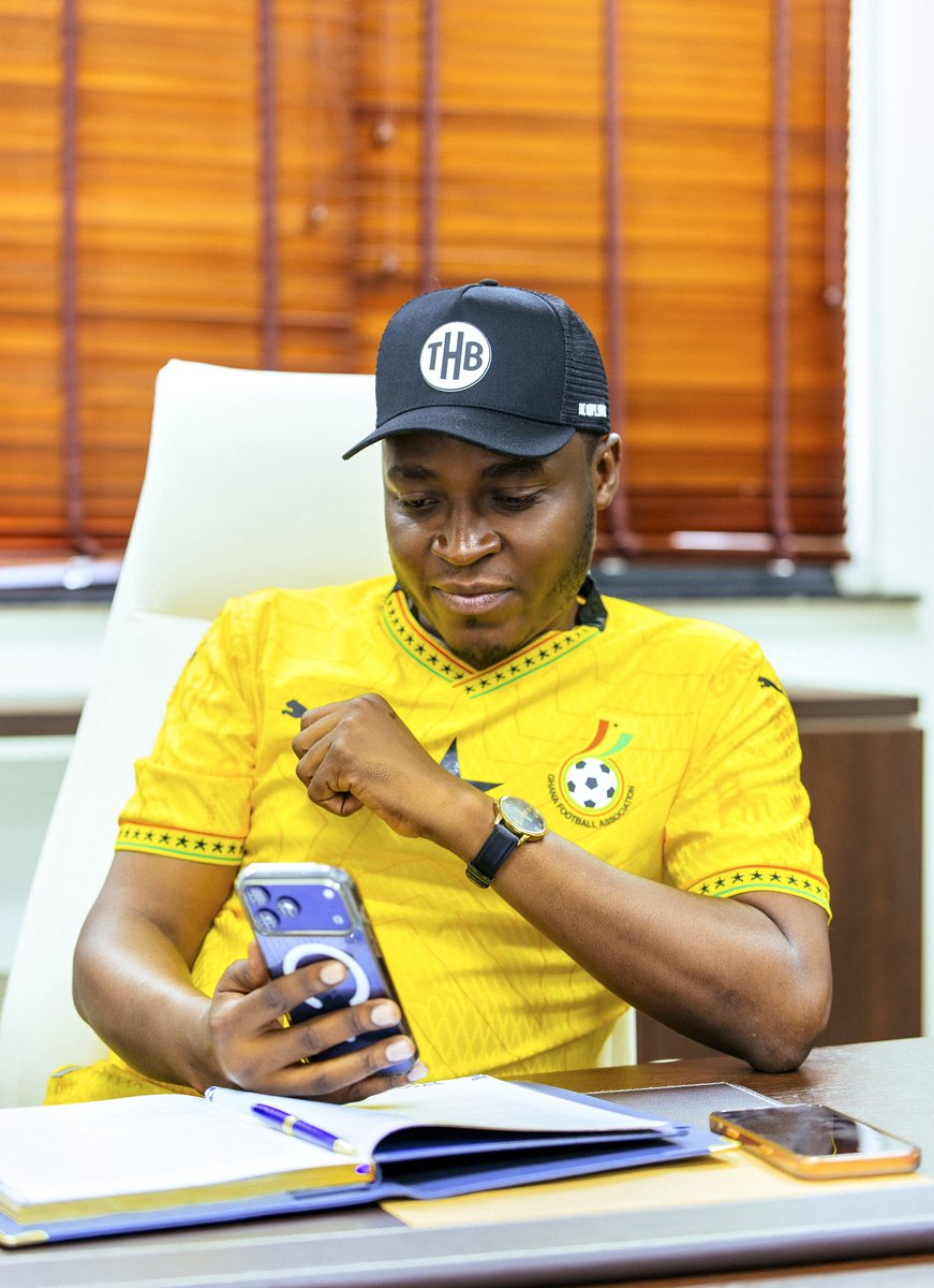 edemagbana's tweet photo. Pulled up in Parliament for the Black Stars  with @thehopebrandGH 

Victory for Ghana is a must.

Go Ghana! 🇬🇭 https://t.co/kdRFvE8bLu