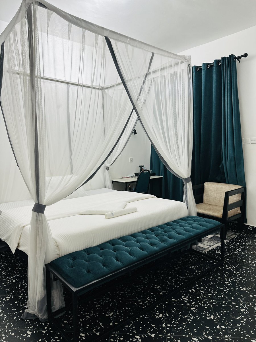 Explorershubug's tweet photo. Breathe in fresh, clean oxygen and enjoy delicious farm-to-table meals prepared with fresh, natural ingredients.

Don’t miss the opportunity to stay with us.

Book now, and let us take care of your stay.

📍 Plot 4, Lower Kololo Terrace
📞 0706 616714
🌐 https://t.co/mC2bX70kaN https://t.co/I4b5LrezWF